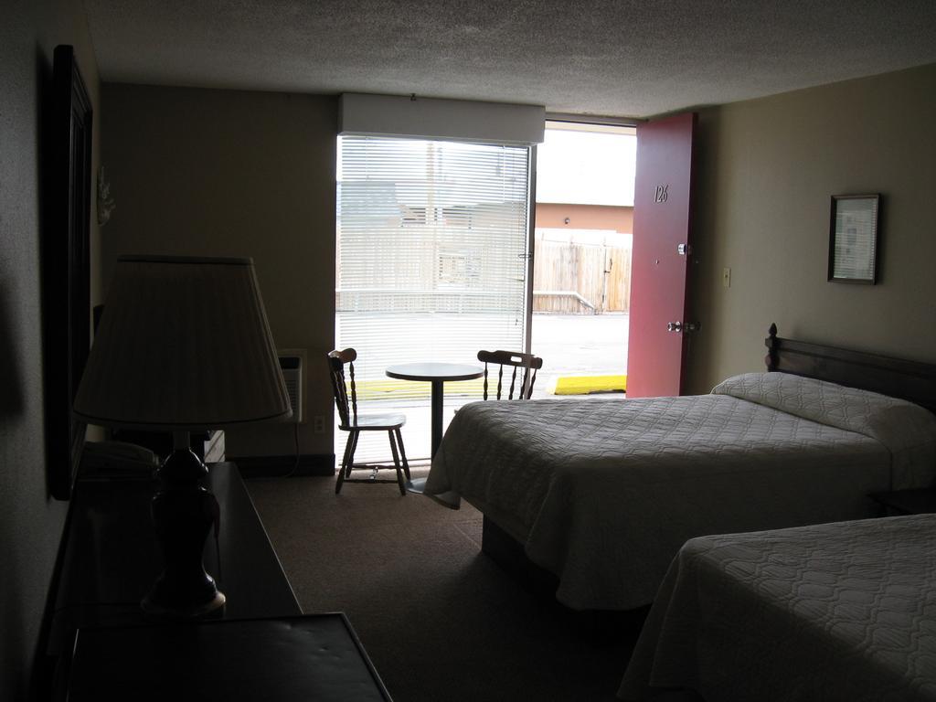 Candlelight Inn Scottsbluff Phòng bức ảnh